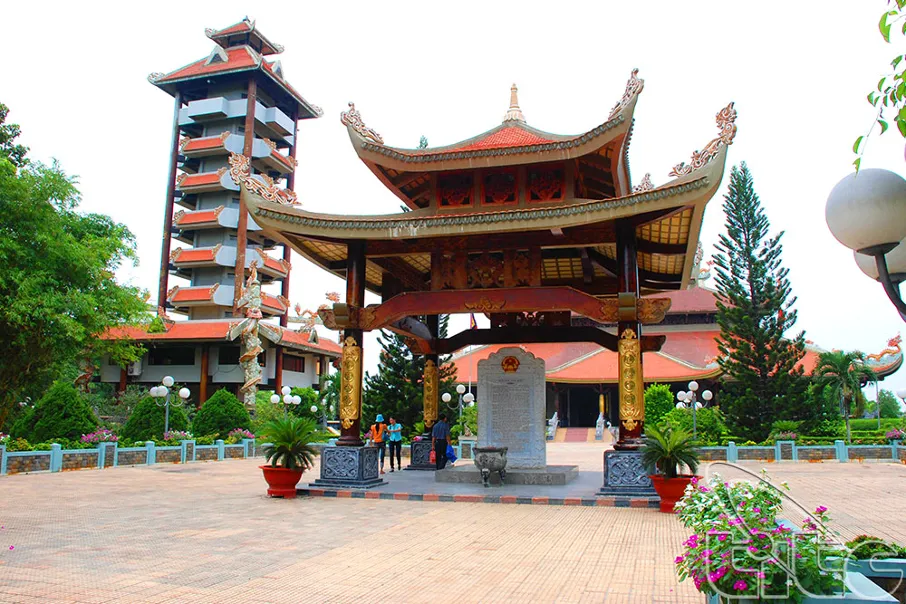 Chương Trình Ngoại Khoá | Địa Đạo Củ Chi - Công Viên Nước Củ Chi